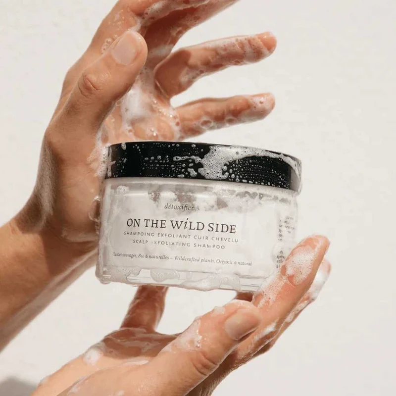 Shampoing exfoliant cuir chevelu