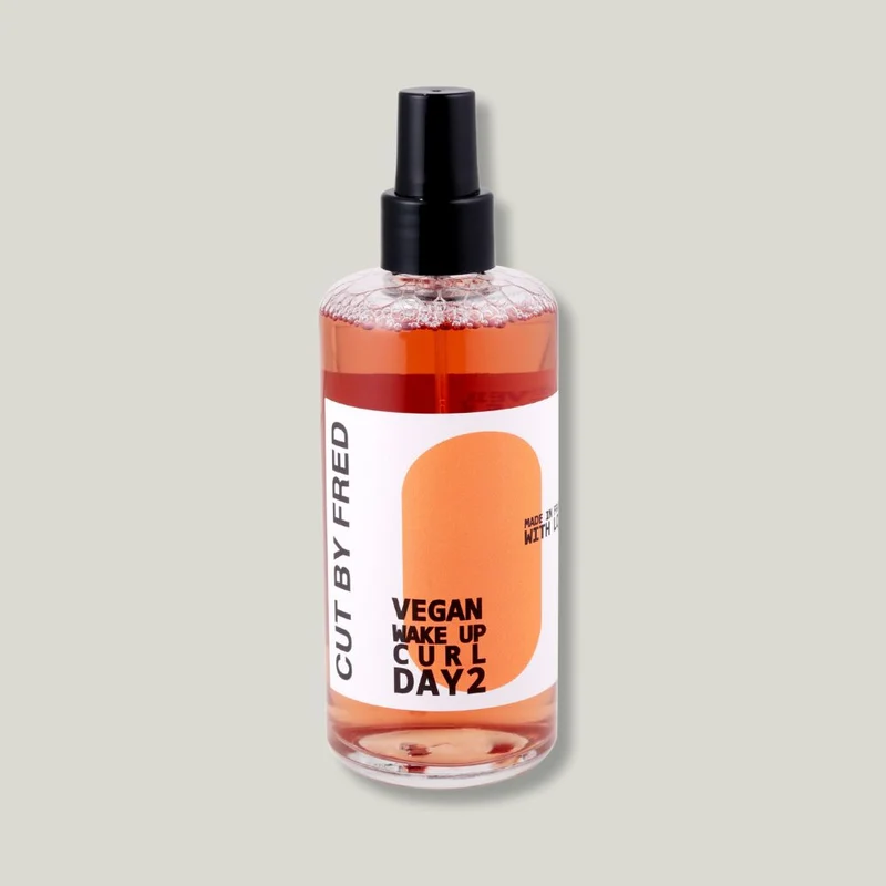 Vegan Wake Up Curl Day 2 - Spray réveil boucles