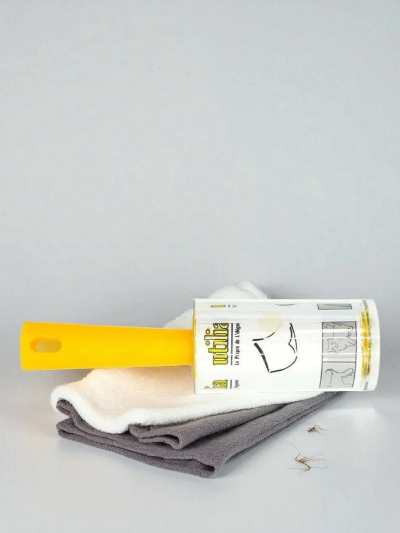 Brosse adhésive avec fourreau 5m