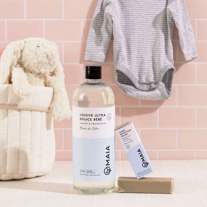 Savon détachant vêtements bébé fleurs de coton